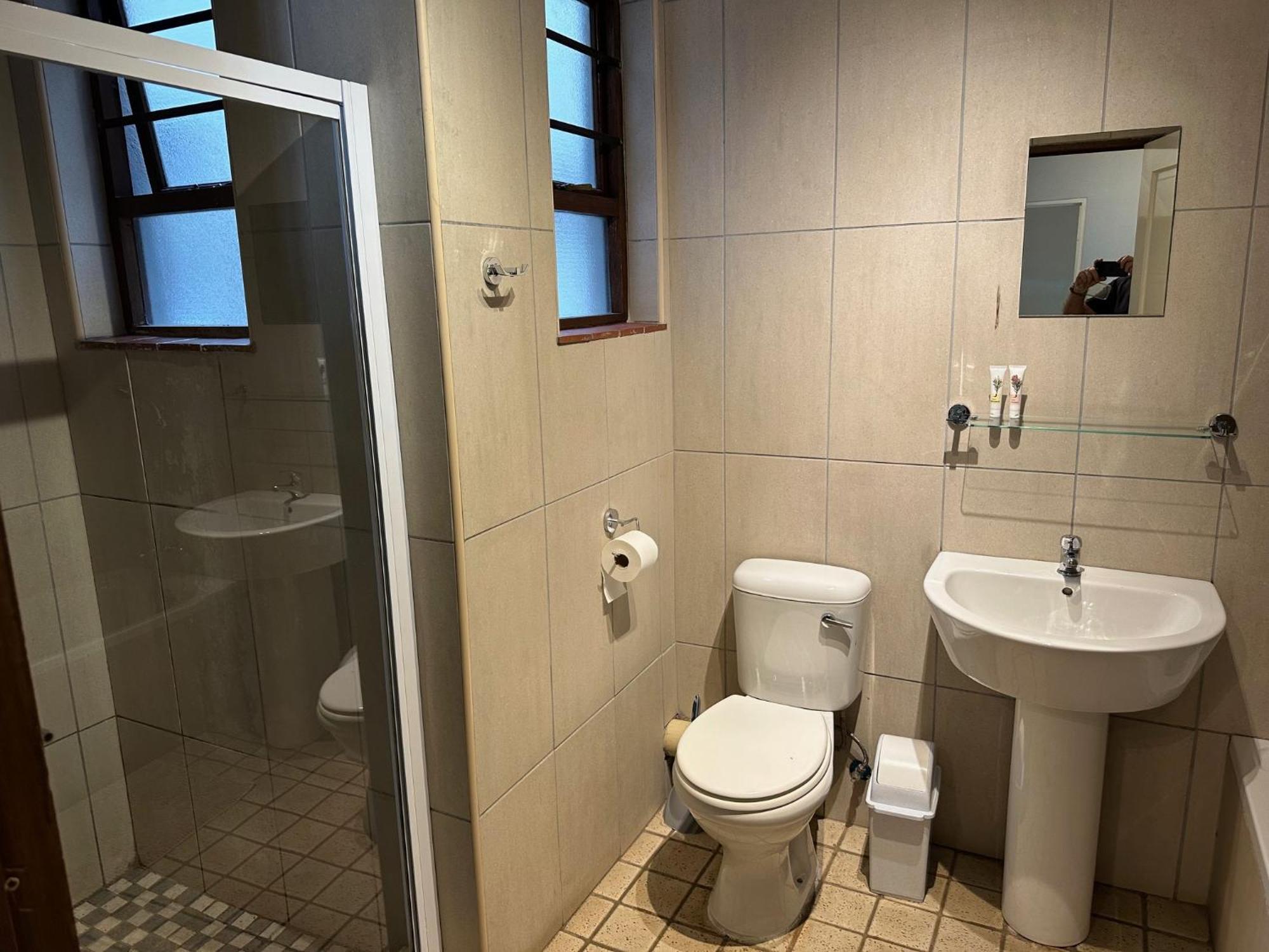 Melville Turret Guesthouse Йоханнесбург Экстерьер фото